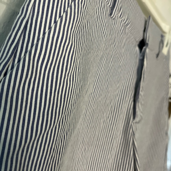 Strip Shorts - Picture 4 of 5